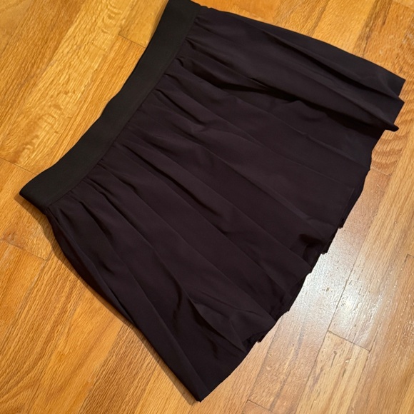 Black pleated tennis skirt skort size s women's compressive pleats sports alo - Picture 8 of 8